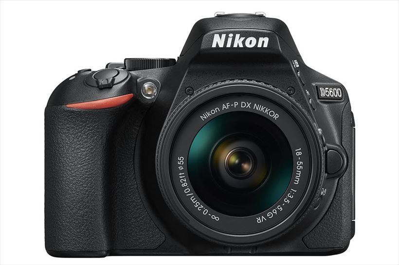 Nikon ニコン D5200✨一眼レフカメラ✨手ぶれ補正付✨ショット数少