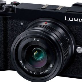 フィルム写真のようなモノクロスナップが楽しめるミラーレスカメラ「パナソニック LUMIX GX7 Mark III」