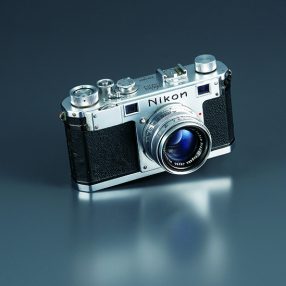 【ニコン歴代カメラ】ニコン S/MS – シンクロ接点が搭載された３世代目の改良版