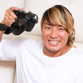 「逸材を撮るならこのカメラ！」プロレスラー・棚橋弘至が認めた本格ミラーレス「FUJIFILM X-H1」