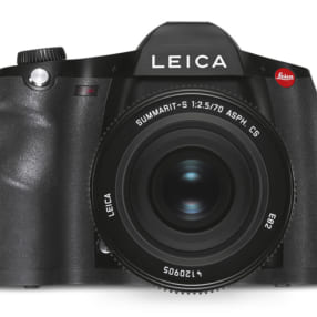 ライカが6400万画素の中判デジタル一眼レフカメラ「Leica S3」を発表