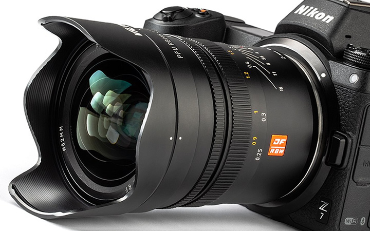 柔らかボケが楽しめるF1.8大口径広角レンズ「PFU RBMH 20mm F1.8 ASPH