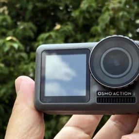GoProに超強力ライバル出現! DJI「Osmo Action」は徹底して“使いやすさ”を高めたカメラだった