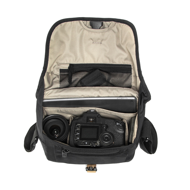 CRUMPLER Triple A Camera Sling 3800