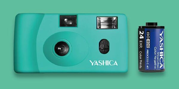 YASHICA Snapshot Art Camera MF-1