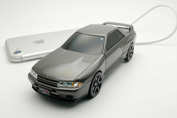 伝説の名車で充電できる！ モバイルバッテリー スカイライン GT-R