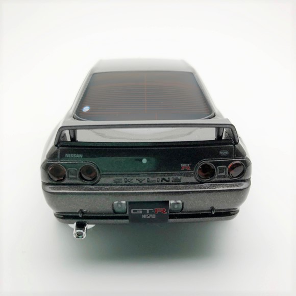 モバイルバッテリー 日産スカイライン GT-R NISMO BNR32