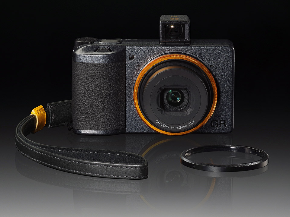 RICOH GR III Street Edition Special Limited Kit