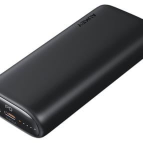 2千円台で買える小型軽量の大容量10000mAhモバイルバッテリー「AUKEY PB-Y36」