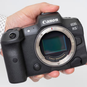 キヤノンのカメラをWEBカメラにできる無料ソフト「EOS Webcam Utility」正式版公開