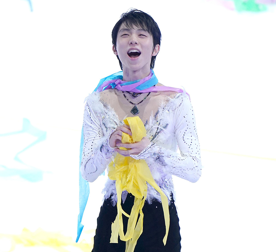 羽生結弦写真集 2019-2020『YUZU’LL BE BACK II ～ Dancin’ on The Edge3』