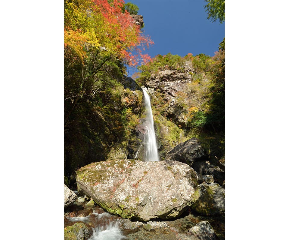 高知県香美市・大荒の滝