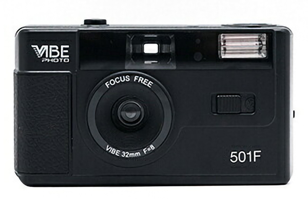 シンプル操作で簡単に撮れる、軽くてかわいいフィルムカメラ「VIBE PHOTO 501F」 | CAPA CAMERA WEB