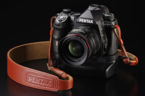 PENTAX K-3 Mark III Black Premium Kit