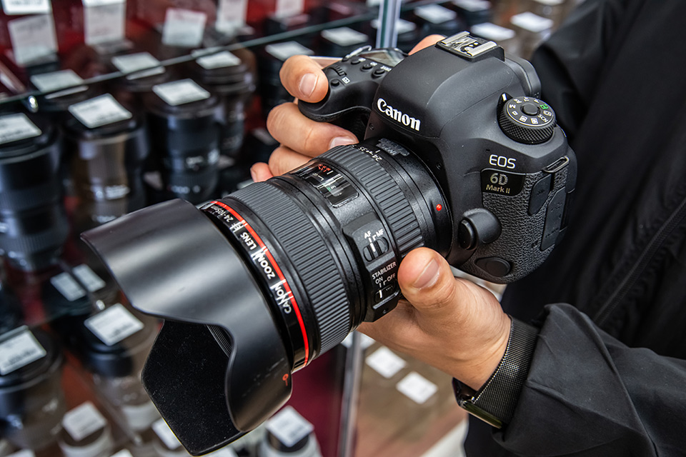 直販大特価 Canon 一眼レフカメラ - カメラ