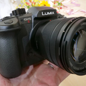 ミラーレスカメラ LUMIX Gシリーズの最新ファームウェア公開