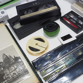 あちこち散らばった写真や動画をひとまとめに！ データ化と整理をアドバイザーがサポート【PHOTONEXT 2021】