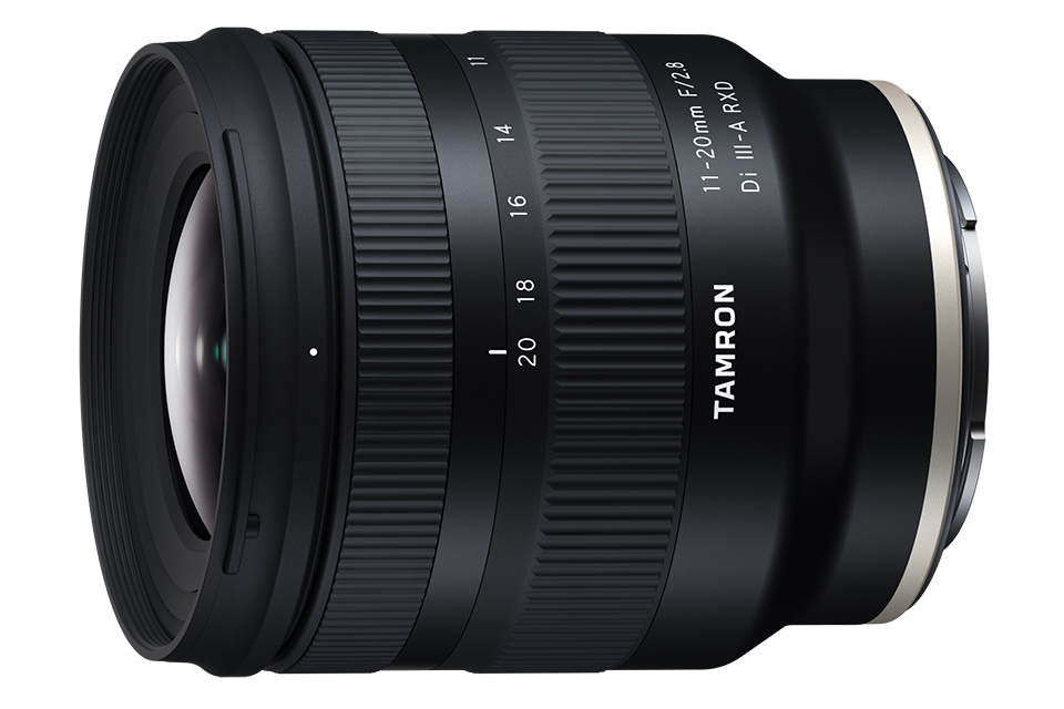 EISA WIDEANGLE ZOOM LENS (APS-C) 2021-2022 : タムロン 11-20mm F/2.8 Di III-A RXD
