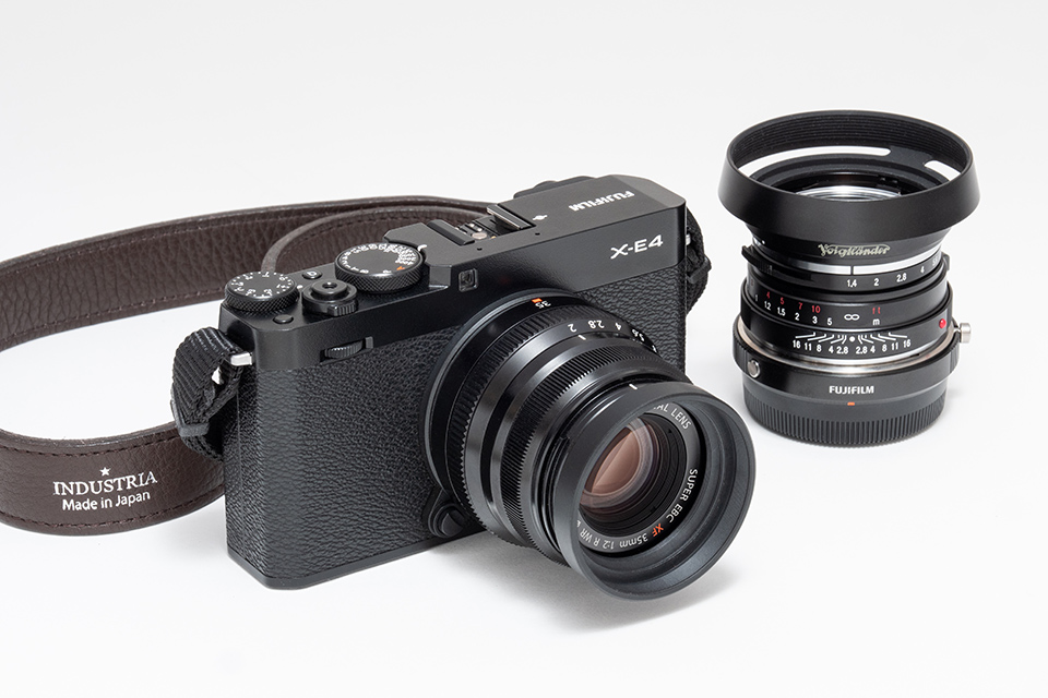 カメラ デジタルカメラ 2021ベストバイ】品薄の情報を聞いて購入を決意した「FUJIFILM X-E4 