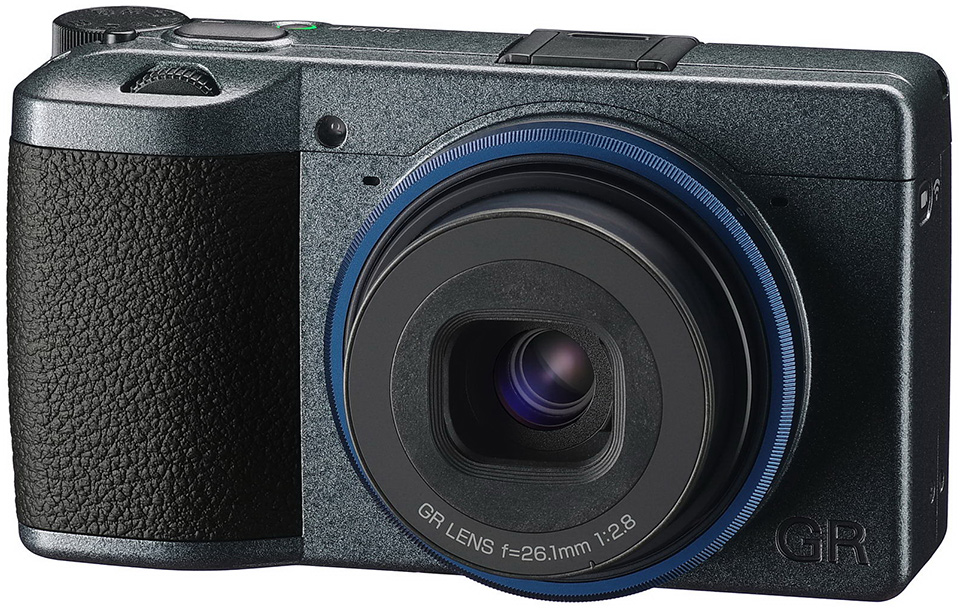 特別仕様の「GR IIIx」が世界2千台限定で発売「RICOH GR IIIx Urban