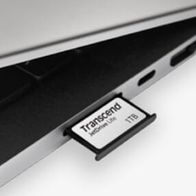 Macのカードスロットにピタッと収まる外付ストレージ「トランセンド JetDrive Lite 330」に1TBモデルが登場