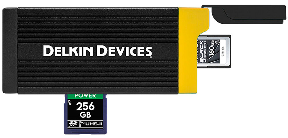 USB 3.2 CFexpress Type A Card / SD UHS-II メモリカードリーダー