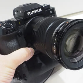 新フラッグシップミラーレス「FUJIFILM X-H2S」が大人気！ PHOTONEXT2022レポート