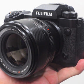 Xシリーズ史上最高画質のフラッグシップミラーレス「FUJIFILM X-H2」と新レンズを触ってきた