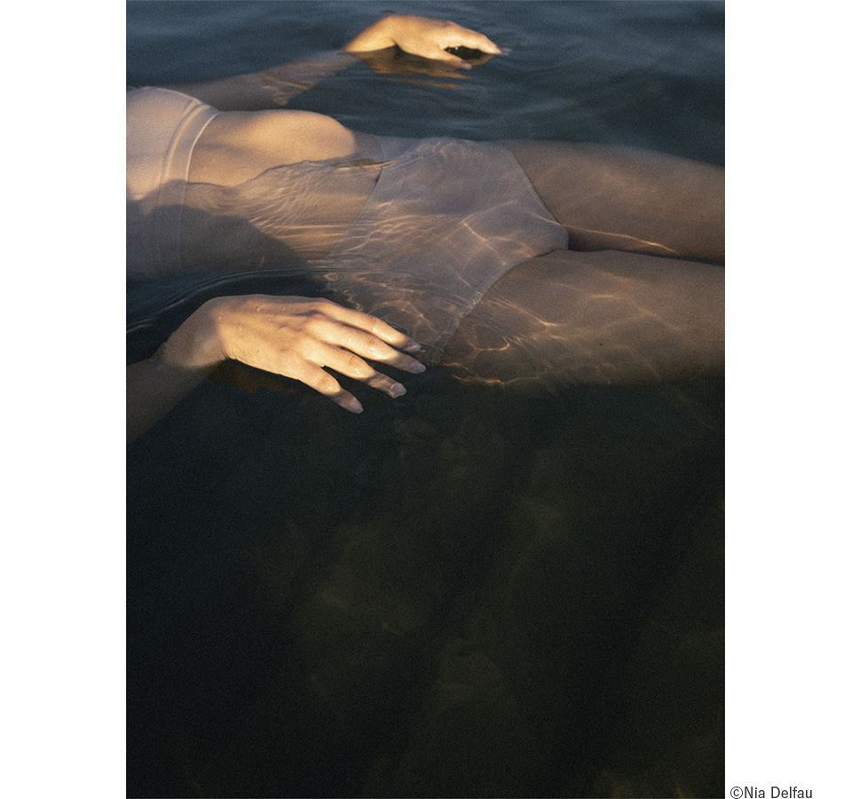 Nia Delfau 写真展「ESTE MAR」