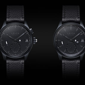 ライカの腕時計「ライカWatch」にブラックのモノクロモデルが登場