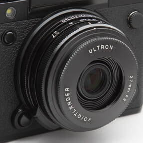 質感の高いコンパクトな標準レンズで実写！ フォクトレンダー ULTRON 27mm F2 レビュー