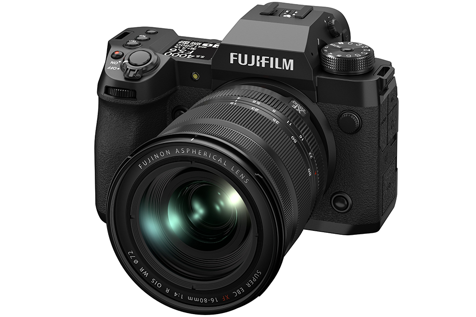 EISA APS-C CAMERA 2023-2024 : FUJIFILM X-H2