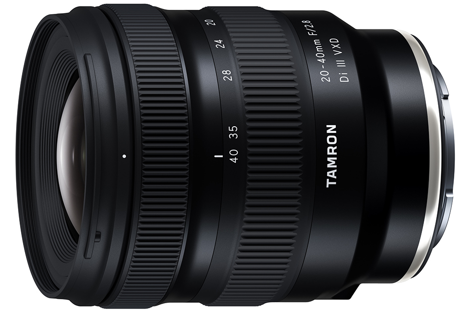 EISA WIDEANGLE ZOOM LENS 2023-2024 : TAMRON 20-40mm F/2.8 Di III VXD