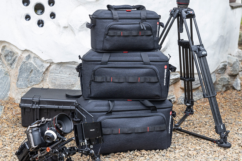 Amazon | マンフロット(Manfrotto) ショルダーバッグ/ビデオ