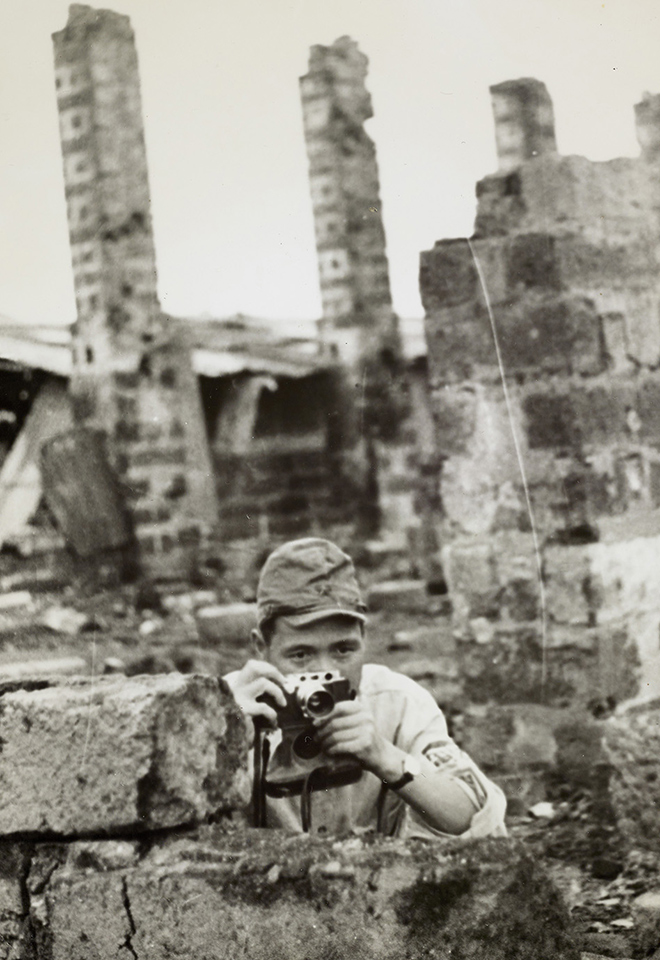 ある従軍カメラマンの追憶 義烈空挺隊員と家族の片影