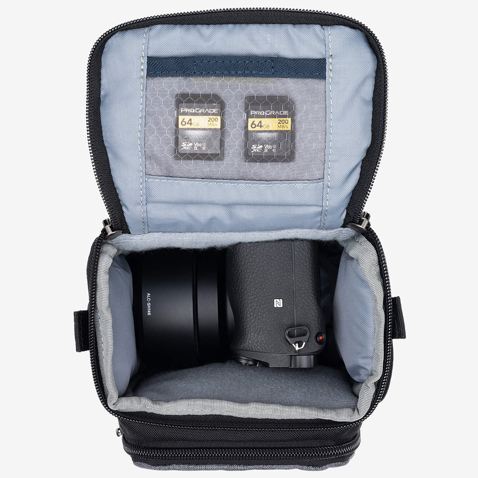 ミラーレスカメラに最適なショルダーバッグ「シンクタンクフォト