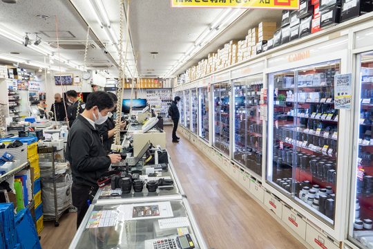 Fujiya Camera Store Ranking 圧倒的な品数! 選ぶ楽しさを実感できる「フジヤカメラ本店」へ行ってきた | CAPA CAMERA WEB