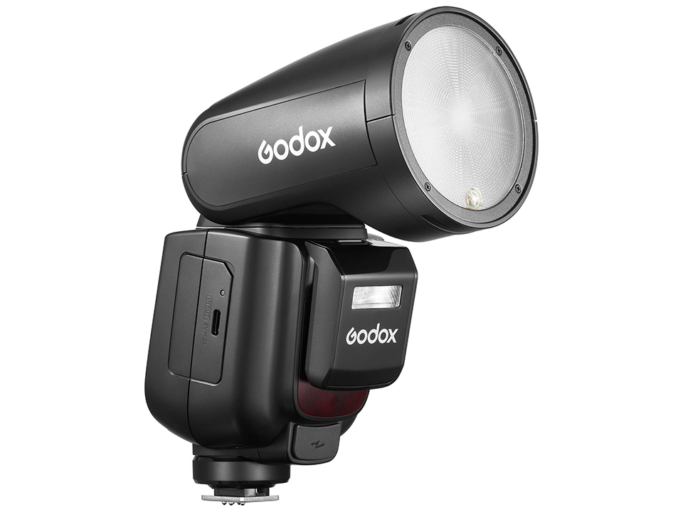 着脱式の補助光コンポーネントが付属するクリップオンストロボ「GODOX