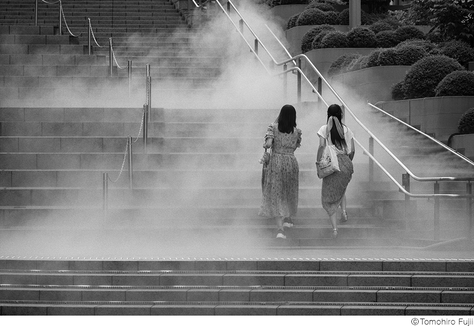 こばやしかをる・藤井智弘写真展「TOKYO monochrome」