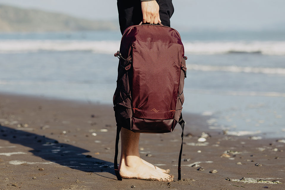 Peak Design アウトドア バックパック 18L