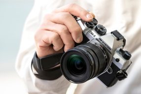 OM SYSTEM OM-5 Mark II 12-45mm F4.0 PRO レンズキット シルバー