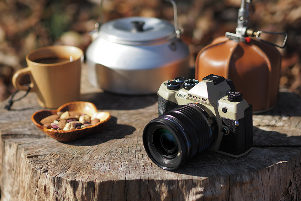 OM SYSTEM OM-5 Mark II 12-45mm F4.0 PRO レンズキット サンドベージュ