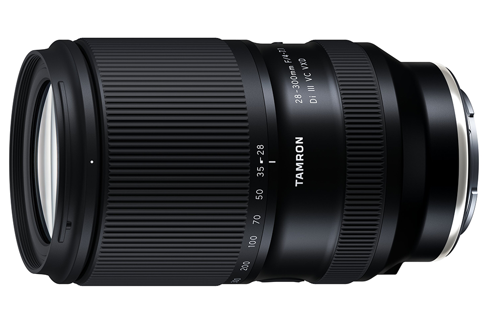 28-300mm F/4-7.1 Di III VC VXD