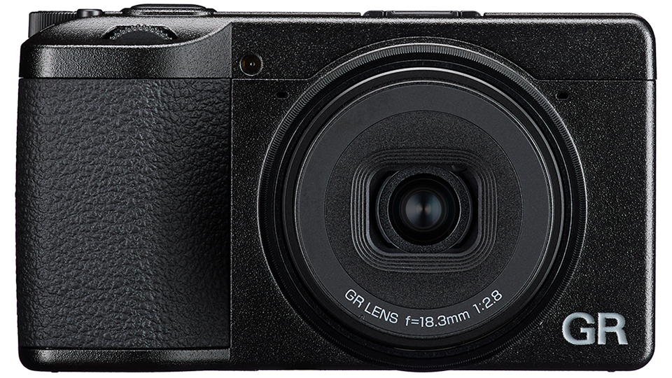 RICOH GR IV