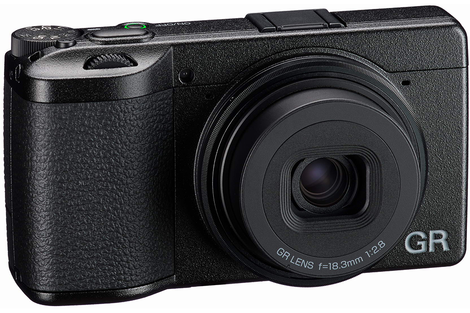 RICOH GR IV