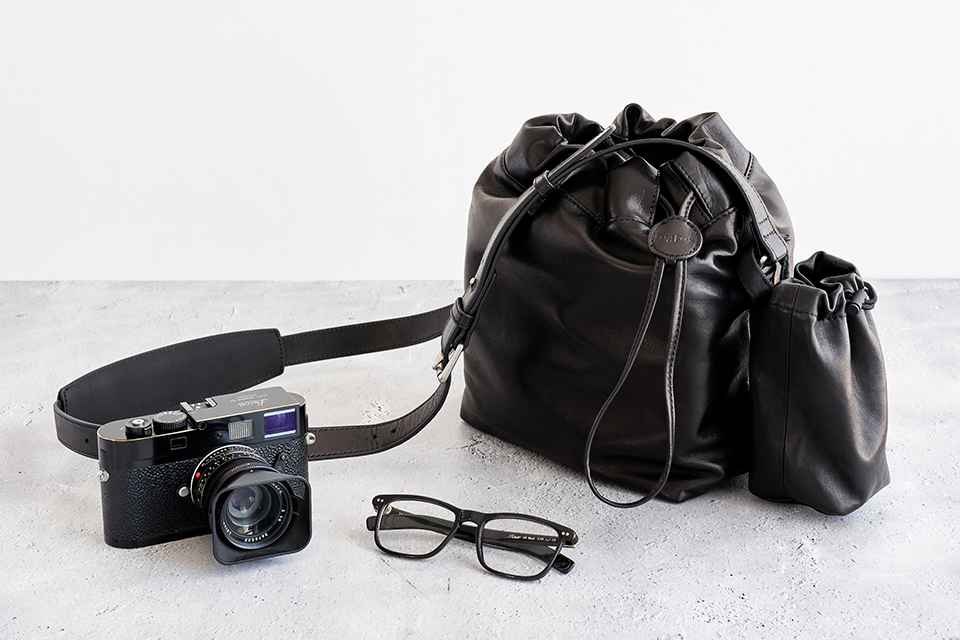 ANOTHER POCKET FOR PHOTOGRAPHER'S BAG