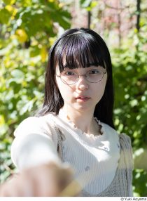 青山裕企『少女礼讃 portrait』写真集刊行記念展