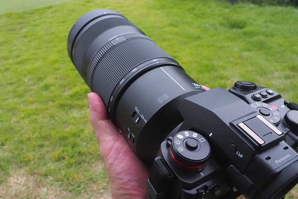 LUMIX S 100-500mm F5-7.1 O.I.S.
