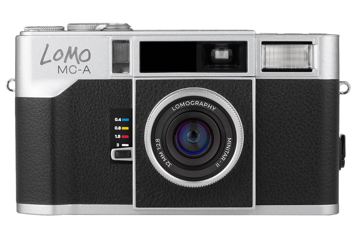Lomo コンパクトフィルムカメラ 35mm 金属ボディに32mm f/2.8レンズを搭載！ ロモグラフィーのAF対応35mm