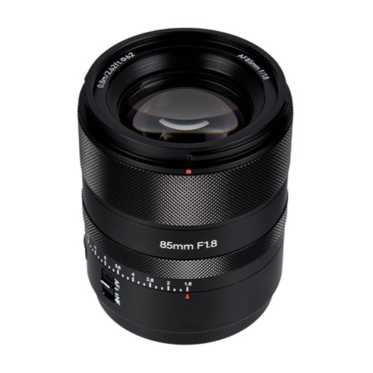 85mm F1.8”が実売約5万円！ ポートレートに好適なフルサイズ対応の大